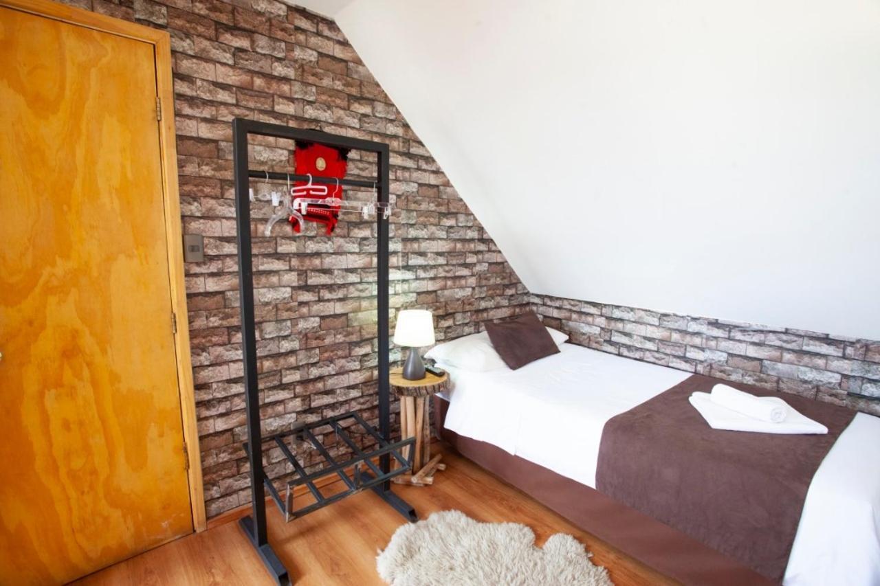 Tel Hauke Hostal Punta Arenas Bagian luar foto